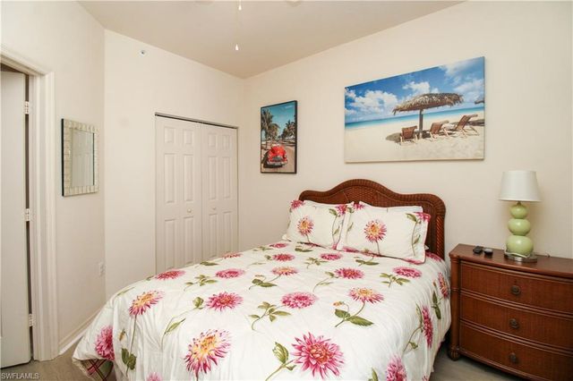 519 Roma CT 3206, Naples, FL 34110