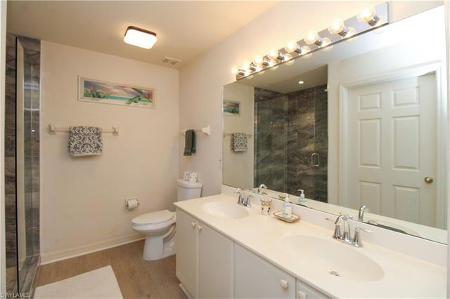 519 Roma CT 3206, Naples, FL 34110