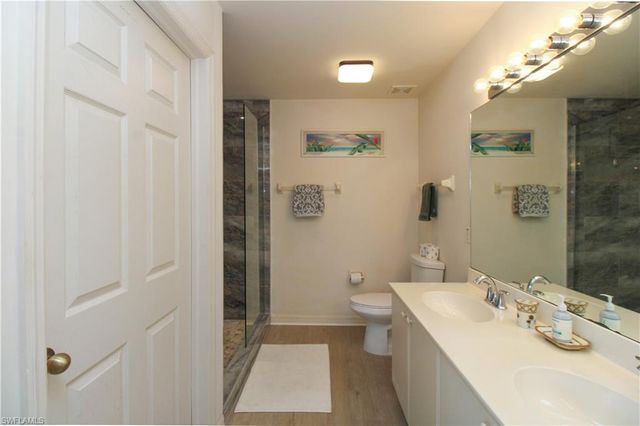 519 Roma CT 3206, Naples, FL 34110