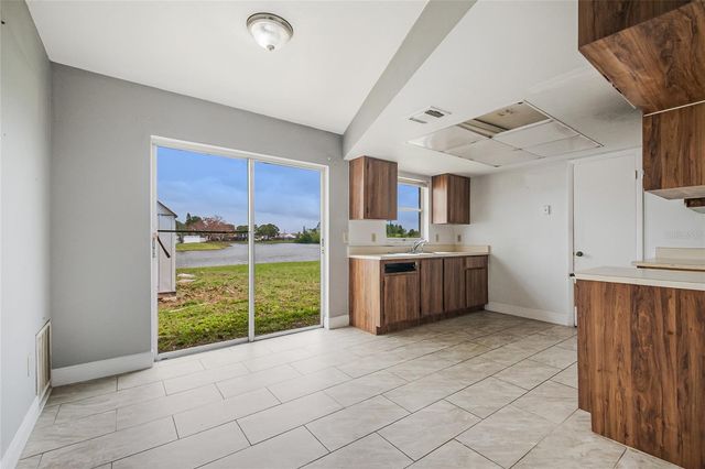 807 ASPENWOOD CIRCLE, Kissimmee, FL 34743