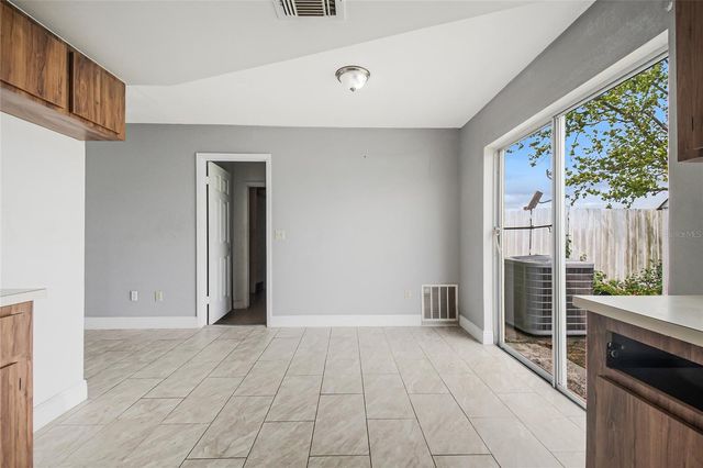 807 ASPENWOOD CIRCLE, Kissimmee, FL 34743