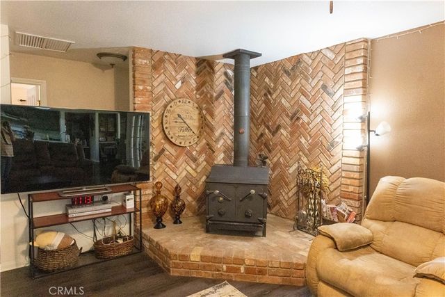 15078 Cactus, Hesperia, CA 92345