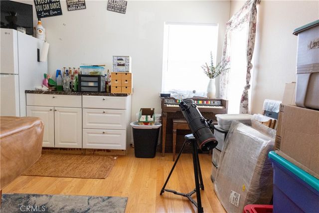 15078 Cactus, Hesperia, CA 92345