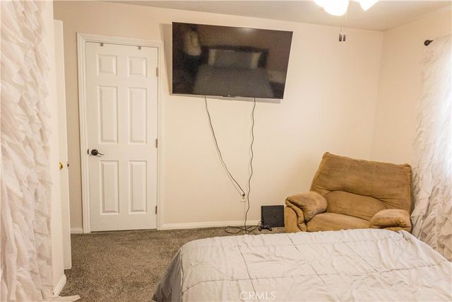 15078 Cactus, Hesperia, CA 92345