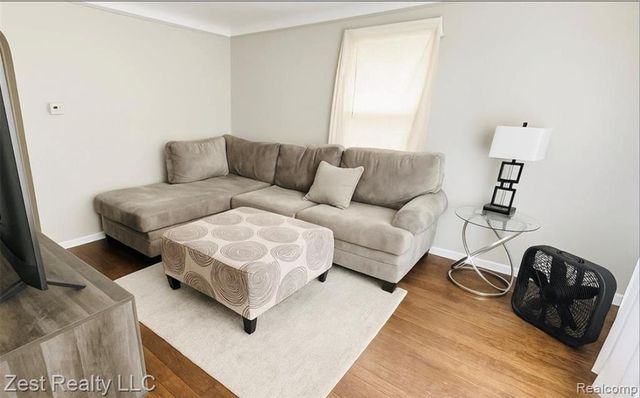 15684 Manning Street, Detroit, MI 48205