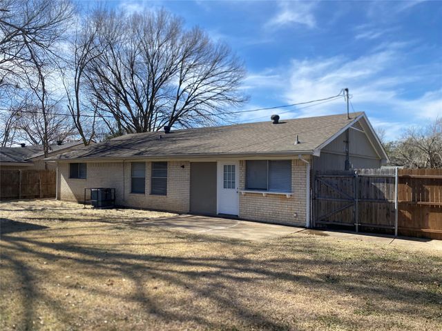 1119 Libra Drive, Cedar Hill, TX 75104