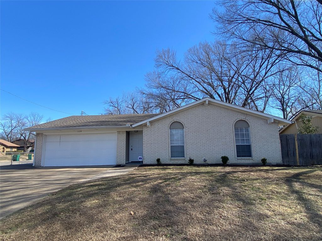 1119 Libra Drive, Cedar Hill, TX 75104