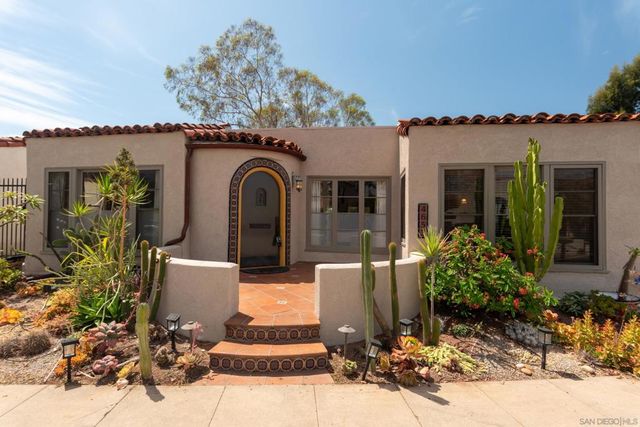 4653 E Talmadge Dr, San Diego, CA 92116