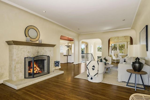 4653 E Talmadge Dr, San Diego, CA 92116