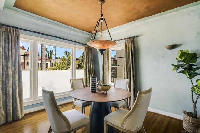 4653 E Talmadge Dr, San Diego, CA 92116