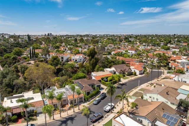 4653 E Talmadge Dr, San Diego, CA 92116