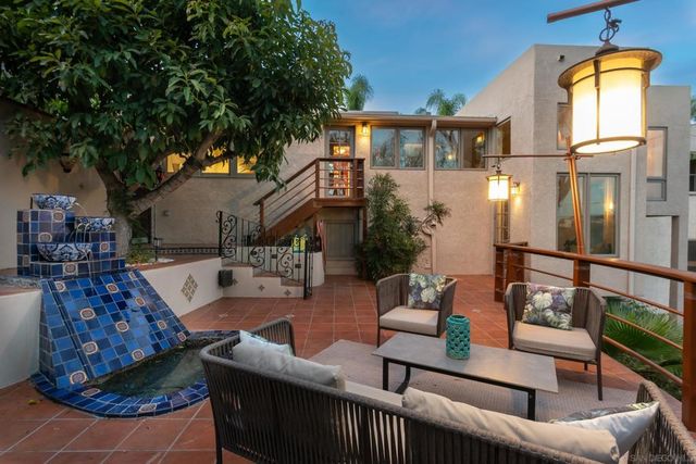 4653 E Talmadge Dr, San Diego, CA 92116