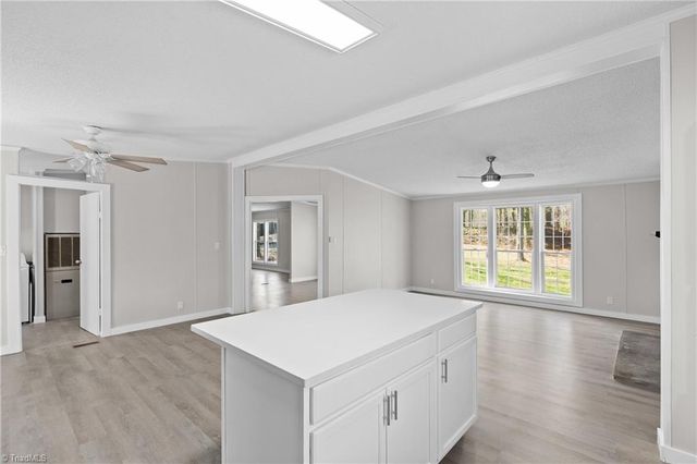 9274 US Highway 64 W, Trinity, NC 27370