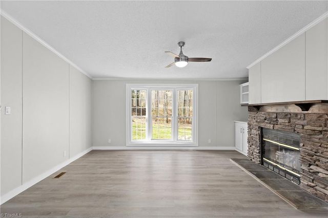 9274 US Highway 64 W, Trinity, NC 27370