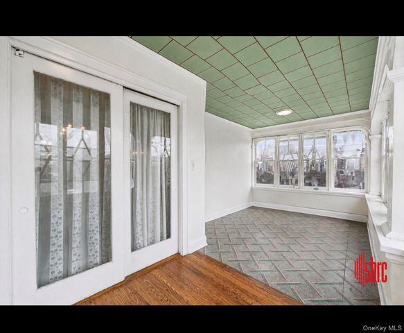 1049 E 12th Street, Brooklyn, NY 11230