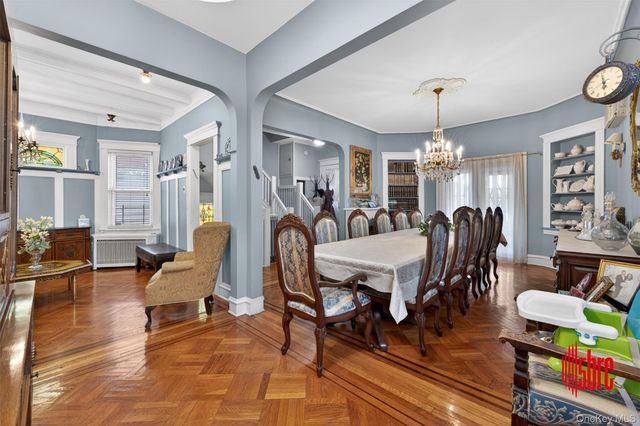 1049 E 12th Street, Brooklyn, NY 11230