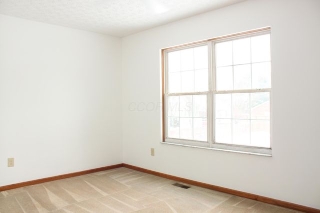 3632 Motts Place Court, Canal Winchester, OH 43110