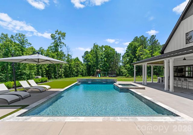 406 Morrison Farm Road, Troutman, NC 28166