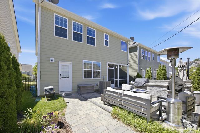 8113 Cornhill Avenue, Charlotte, NC 28277