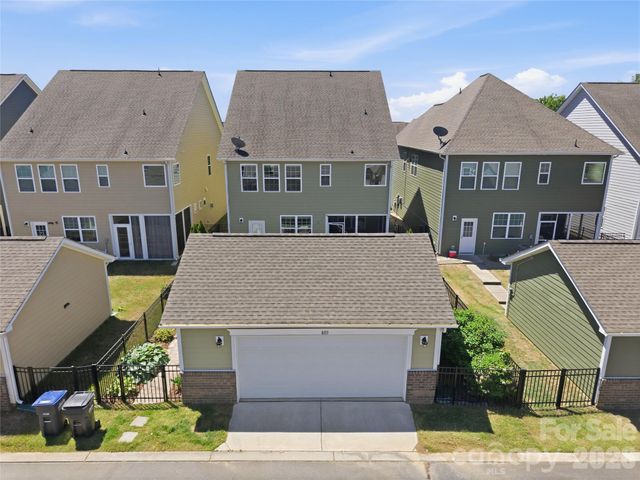 8113 Cornhill Avenue, Charlotte, NC 28277
