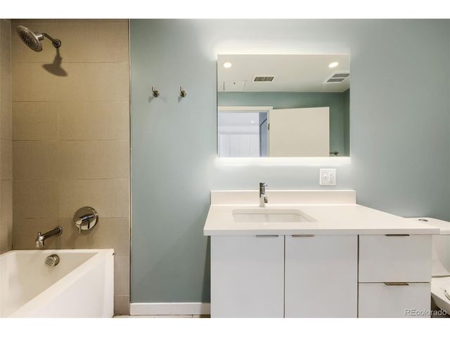 1300 N Ogden St 401, Denver, CO 80218