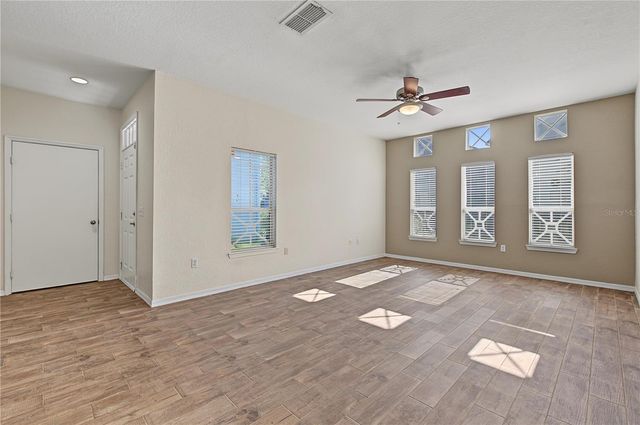 4006 CARROLLWOOD PALM COURT, Tampa, FL 33624