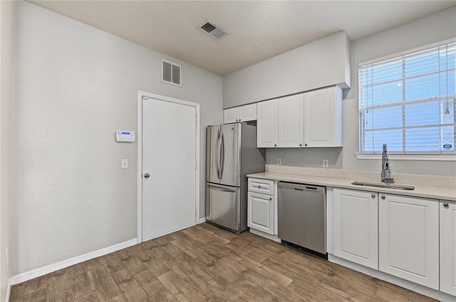 4006 CARROLLWOOD PALM COURT, Tampa, FL 33624