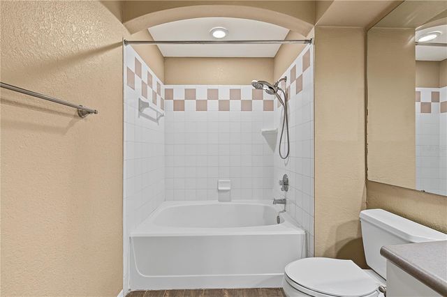 4006 CARROLLWOOD PALM COURT, Tampa, FL 33624