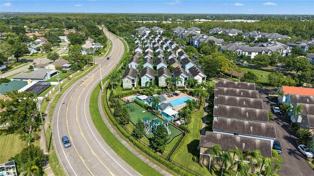 4006 CARROLLWOOD PALM COURT, Tampa, FL 33624