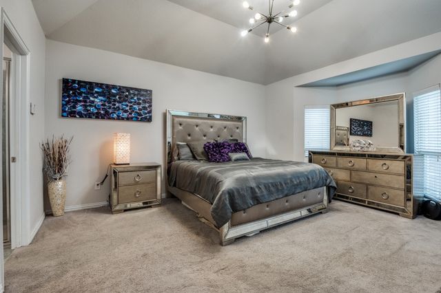 249 Noble Nest Drive, Midlothian, TX 76065