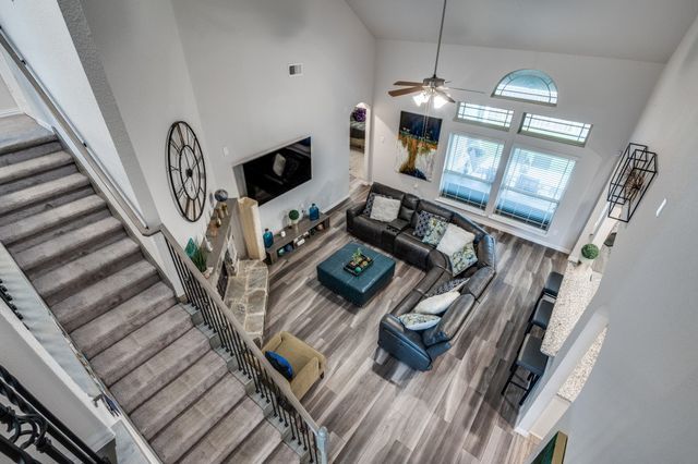 249 Noble Nest Drive, Midlothian, TX 76065