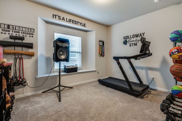 249 Noble Nest Drive, Midlothian, TX 76065
