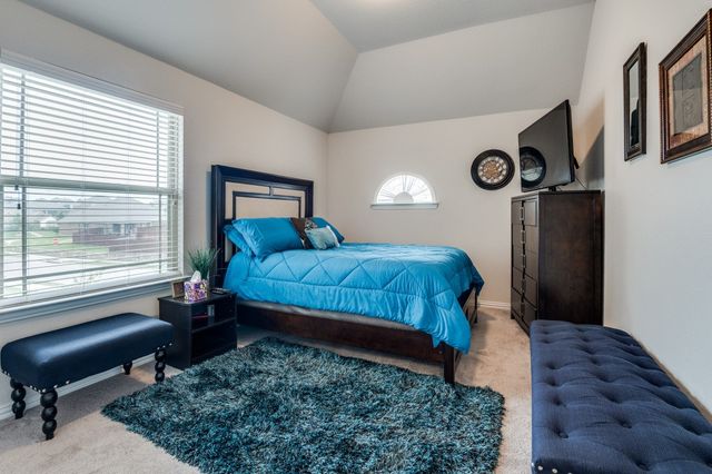 249 Noble Nest Drive, Midlothian, TX 76065