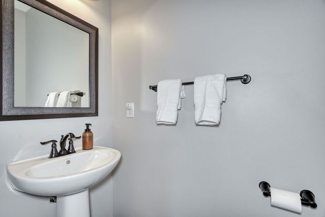 715 Hillspring Terrace, Webster, NY 14580