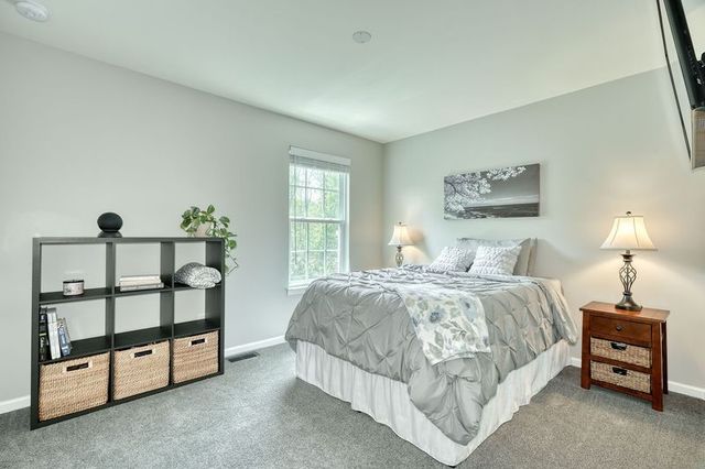 715 Hillspring Terrace, Webster, NY 14580