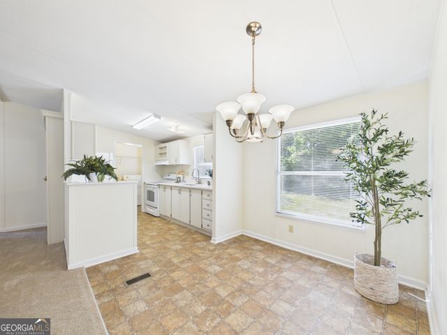 110 Ridge Court, Kathleen, GA 31047