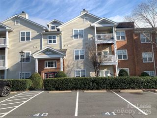 10648 Hill Point Court, Charlotte, NC 28262