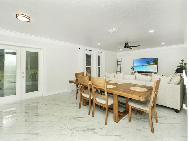 7561 LAKE ANDREA CIRCLE, Mount Dora, FL 32757