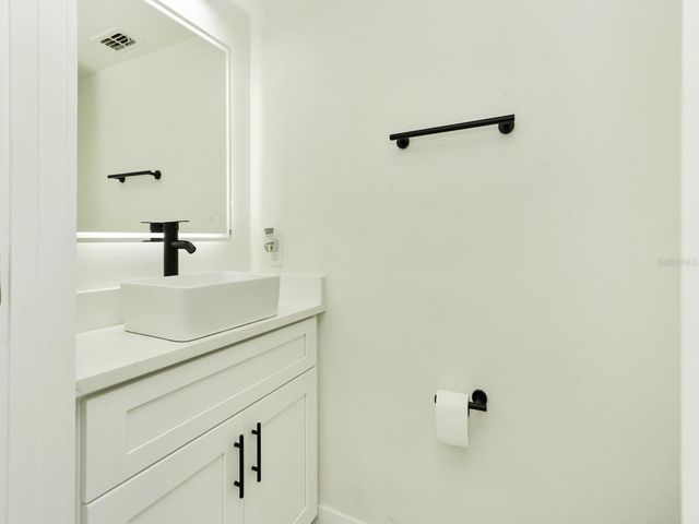 7561 LAKE ANDREA CIRCLE, Mount Dora, FL 32757