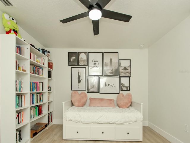 7561 LAKE ANDREA CIRCLE, Mount Dora, FL 32757