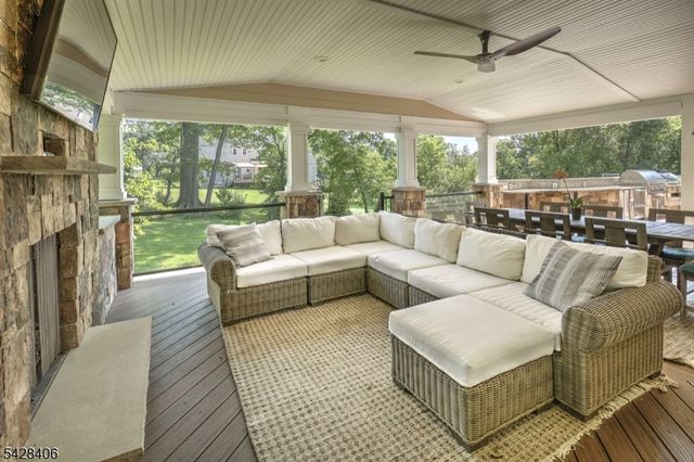 40 Sunnybrook Rd, Bernards Twp., NJ 07920