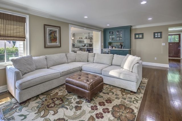 40 Sunnybrook Rd, Bernards Twp., NJ 07920