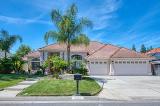 7351 N Antioch Avenue, Fresno, CA 93722