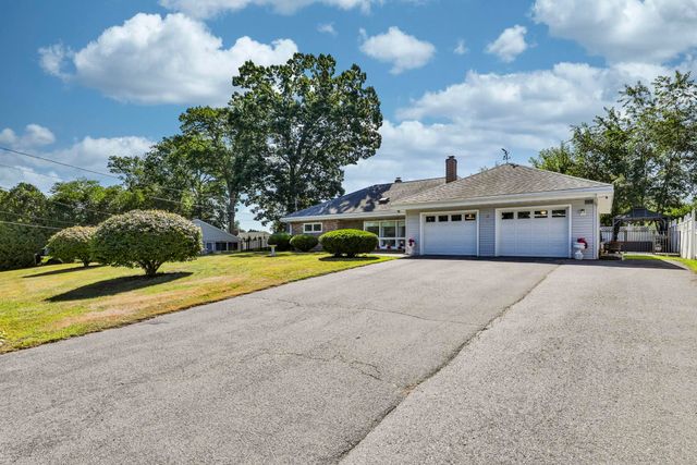13 Irving Street, Salem, NH 03079