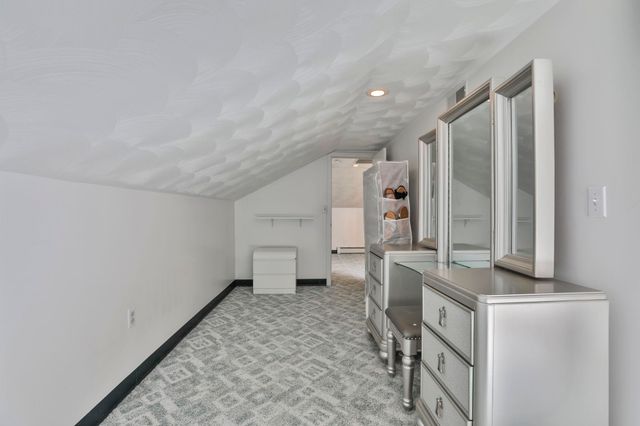 13 Irving Street, Salem, NH 03079
