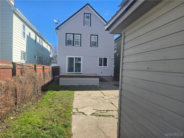 46 Ullman Street, Buffalo, NY 14207