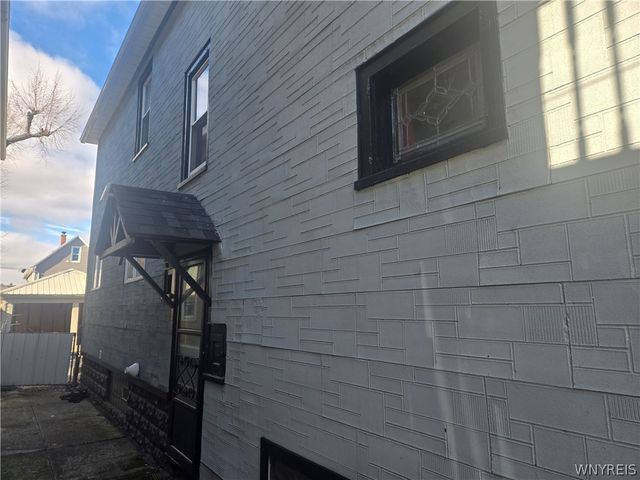 46 Ullman Street, Buffalo, NY 14207
