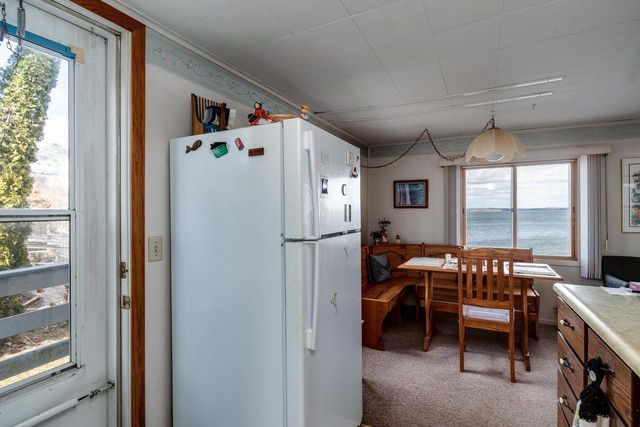 2056 Barber Drive, Stoughton, WI 53589