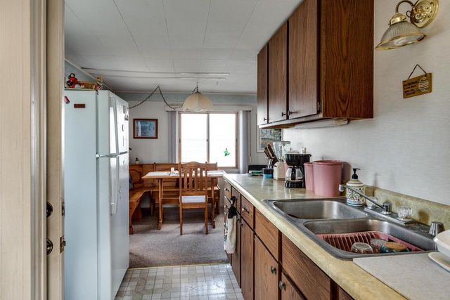 2056 Barber Drive, Stoughton, WI 53589