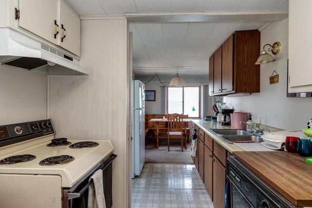 2056 Barber Drive, Stoughton, WI 53589